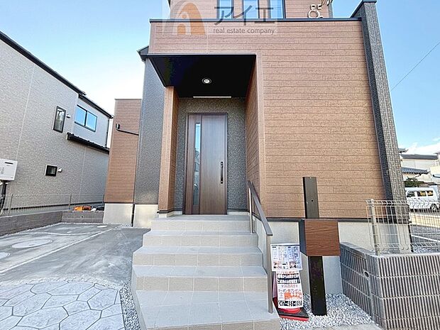 溢れる陽光でご家族の笑顔も輝く住まい