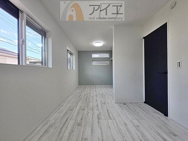 風通しが良く、開放感あふれるお部屋です