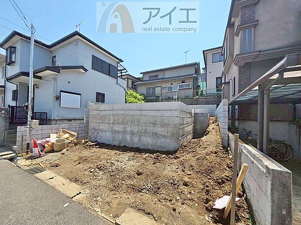閑静な住宅地で小さなお子様がいるご家族にも安心