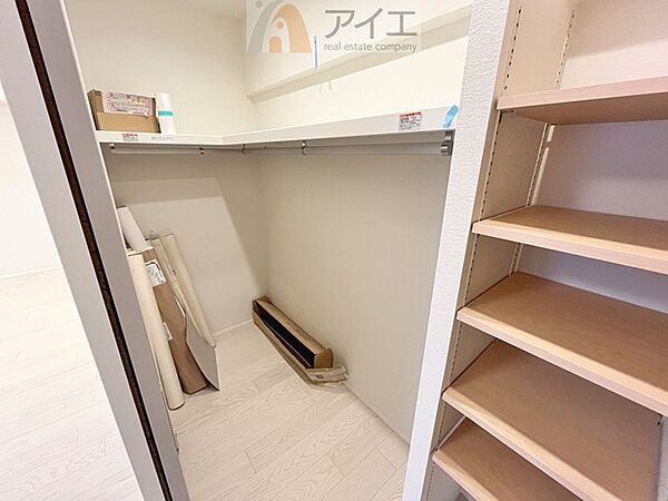 豊富な収納スペースですっきりとした暮らしを