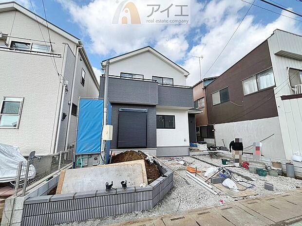 溢れる陽光でご家族の笑顔も輝く