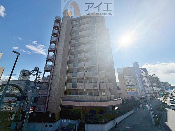 溢れる陽光でご家族の笑顔も輝く住まい