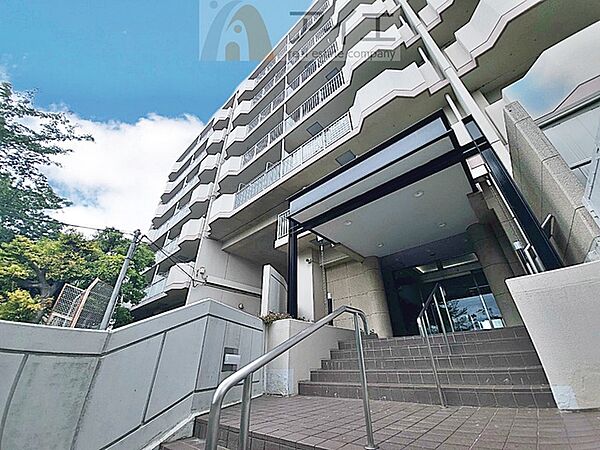 溢れる陽光でご家族の笑顔も輝く住まい