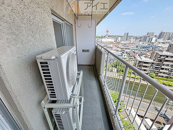 空を近くに感じられる眺望を楽しめます