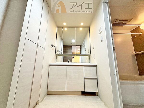 【施工例】上質な洗面空間がゆとりの時間を演出