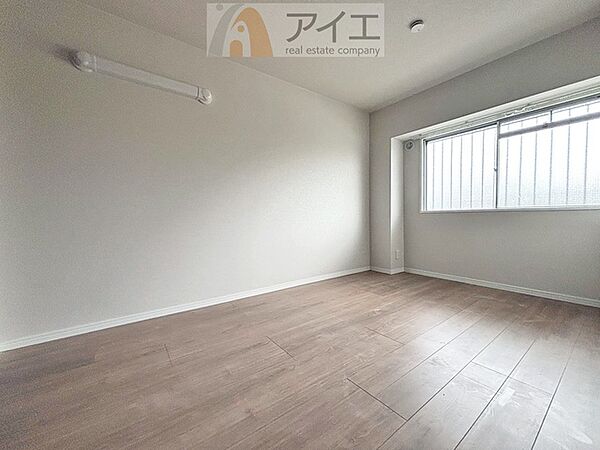 風通しが良く、開放感あふれるお部屋です