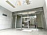 エントランス：共用部の清掃・修理は管理員が実施