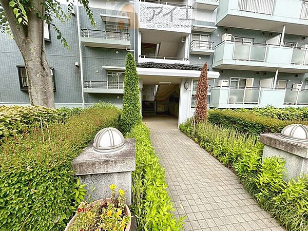 溢れる陽光でご家族の笑顔も輝く住まい