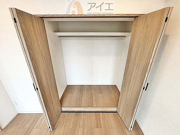 【施工例】お子様の荷物も片付く、全居室収納スペース