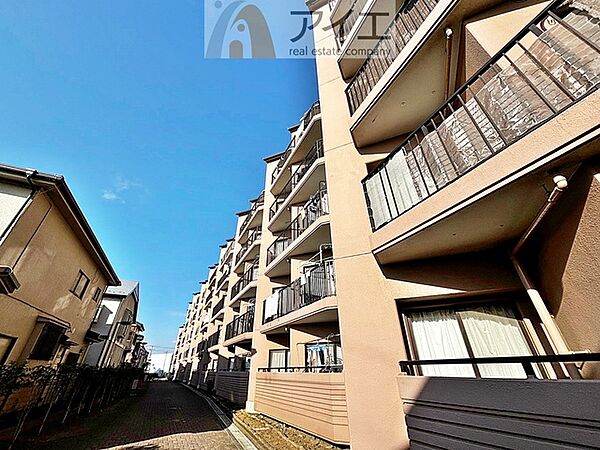 溢れる陽光でご家族の笑顔も輝く住まい