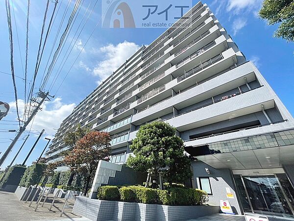 溢れる陽光でご家族の笑顔も輝く住まい