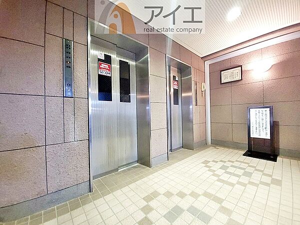 清掃も行き届いたエレベーターホール