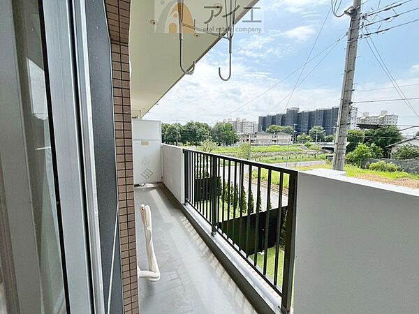 南面バルコニーで毎日のお洗濯も快適