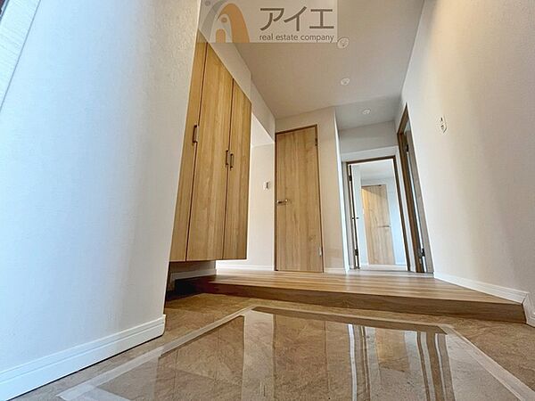 【施工例】玄関がいつも片づく大容量シューズボックス