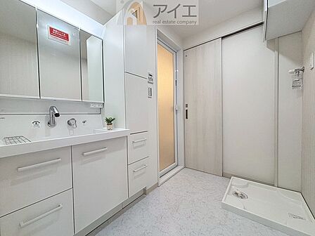 【施工例】上質な洗面空間がゆとりの時間を演出
