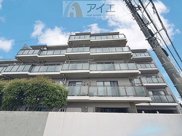 溢れる陽光でご家族の笑顔も輝く住まい