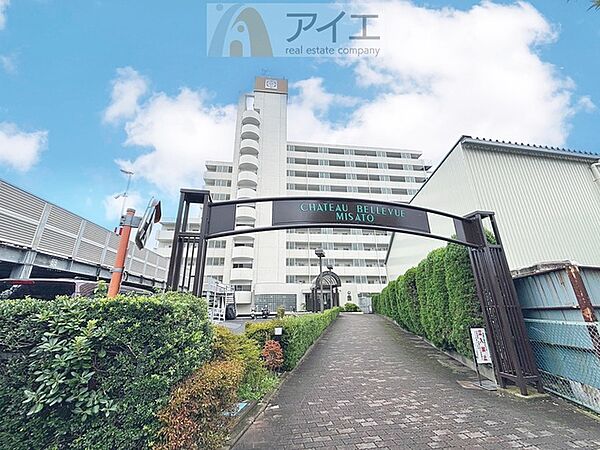溢れる陽光でご家族の笑顔も輝く住まい