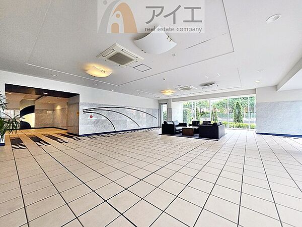 エントランスを拡大表示