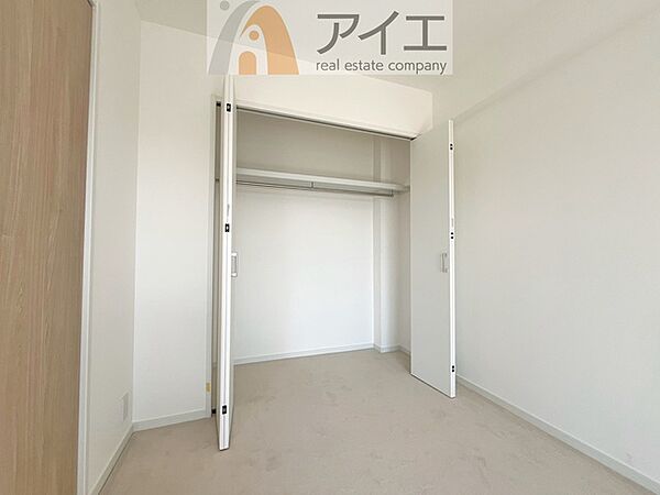 豊富な収納スペースですっきりとした暮らしを