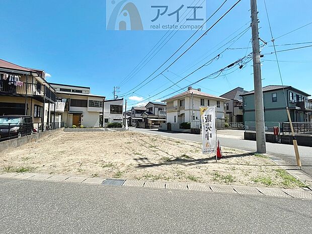 たっぷりの陽光と心地よい風が舞い込む住まい