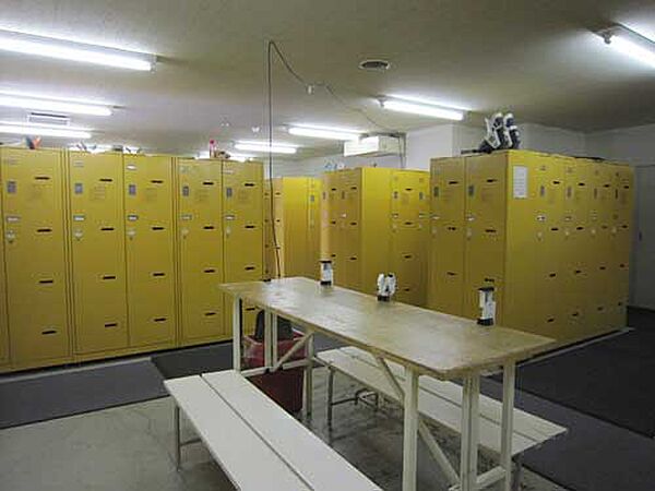 【共用部】スキーロッカー