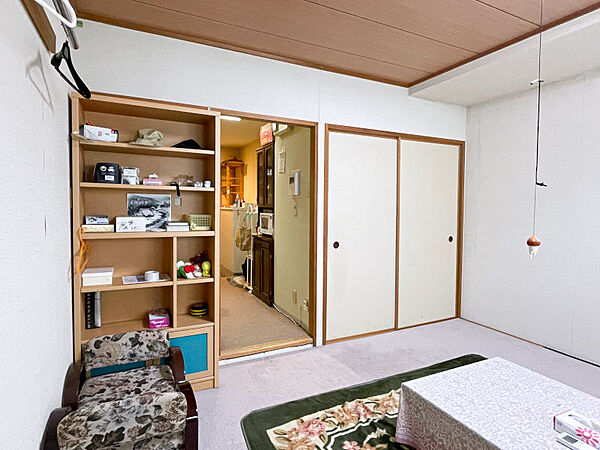 室内