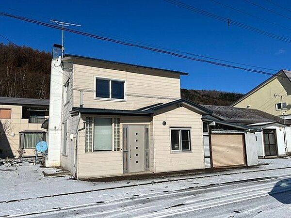 detached 北海道常呂郡置戸町字置戸159-13
地図を見る
