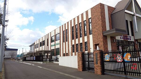 apartment 北海道北見市三住町-
地図を見る