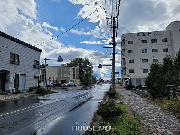 前面道路含む現地写真