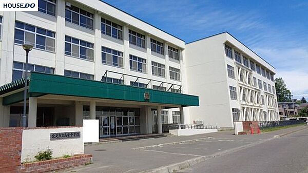 高栄中学校高栄中学校 1340m