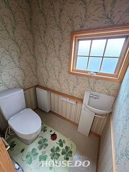 トイレを拡大表示