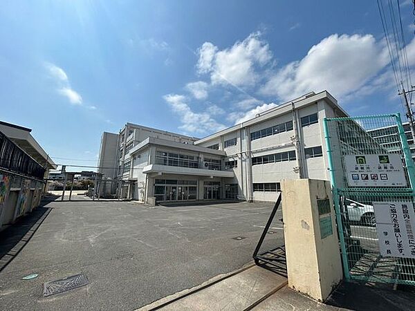 島本町第一中学校 800m