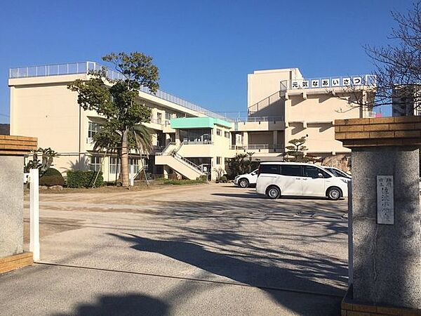 佐波小学校佐波小学校 1080m