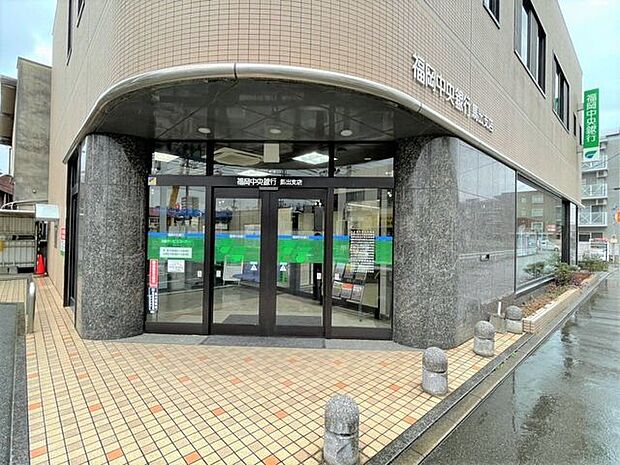 福岡中央銀行　馬出支店 550m