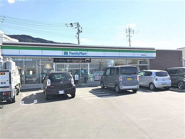 ファミリーマート大野城乙金店 1500m
