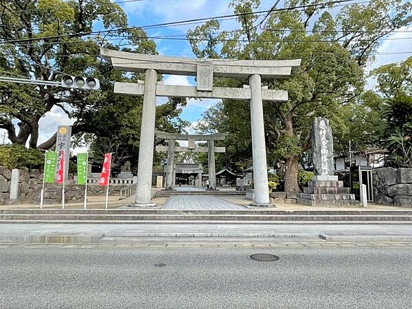 宇美八幡宮 220m