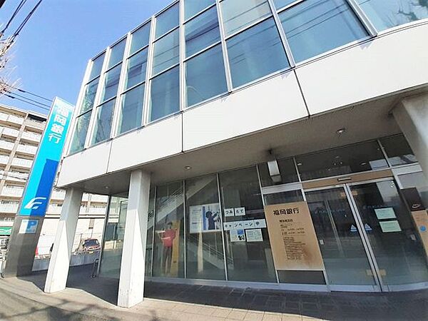 福岡銀行博多南支店 900m