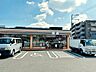 周辺：【セブンイレブン 博多那珂1丁目店】早朝、深夜など時間を気にせずお買い物。話題のスイーツや、期間限定のお惣菜など、要チェックです♪ 50m