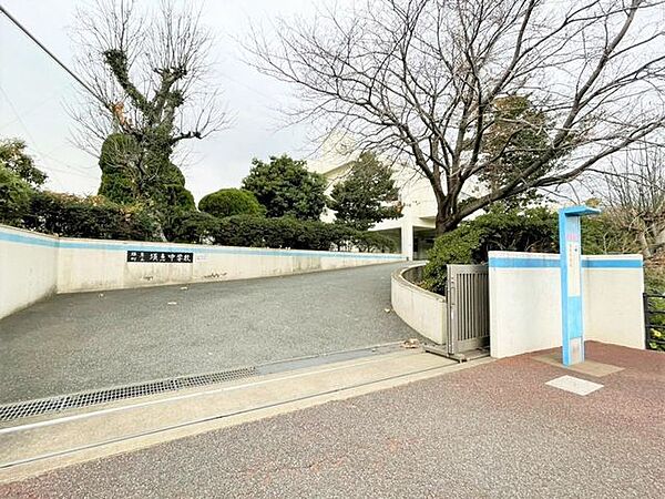 須恵町立　須恵中学校 1600m