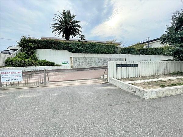 粕屋町立　粕屋中学校 1600m