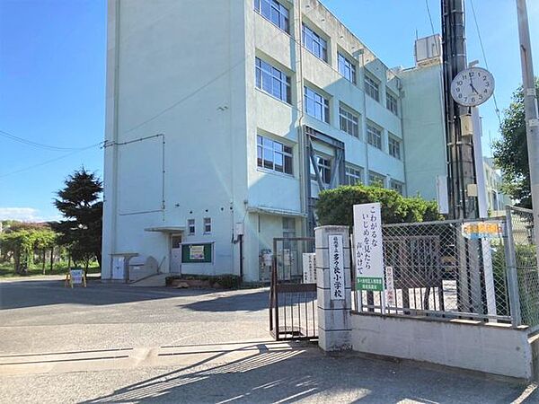 福岡市立　多々良小学校 1900m