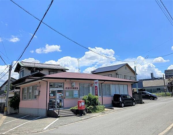 粕屋仲原郵便局 190m