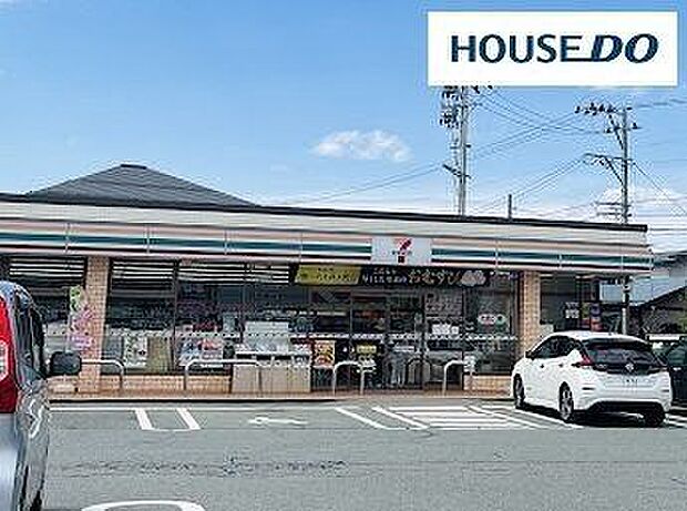 セブンイレブン山形花楯2丁目店 960m