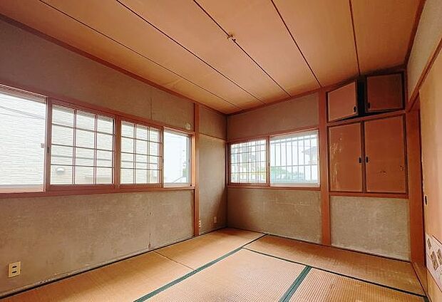 和室にも収納スペースがあり、お部屋がすっきり片付きます。