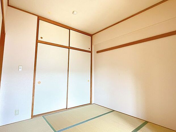 和室も日当たりが良く、明るい空間となっております。