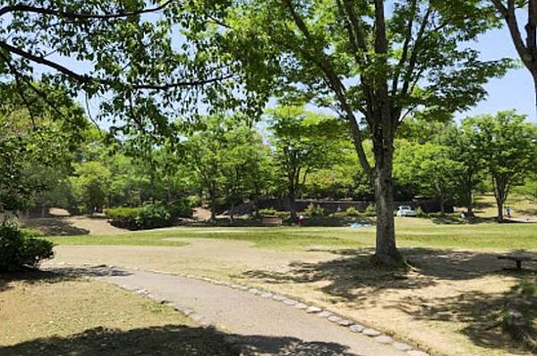 鹿ノ台中央公園 400m