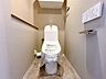 トイレ：ウォシュレット付きトイレです。