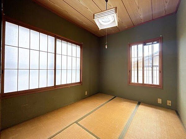家族団らんでくつろげる和室があります◎