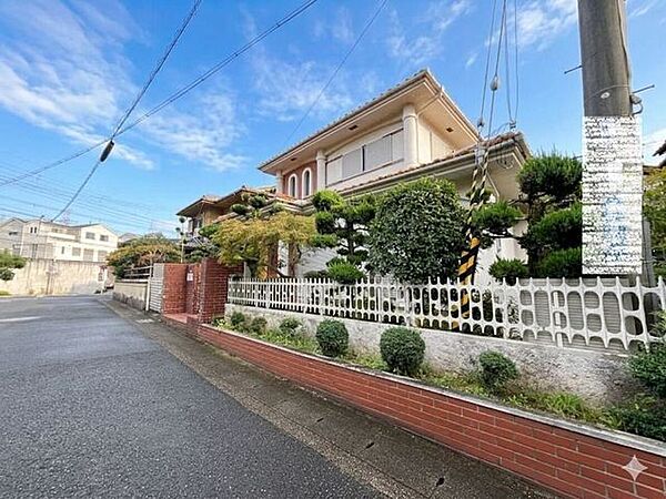 自然とうまく調和した環境の良い地域です。毎日を快適に気持ちよく過ごしていただけます。