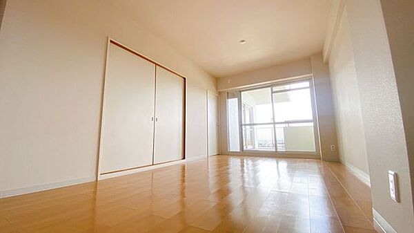 開放感のある広いLDK！家具やインテリアの配置も楽しめます。